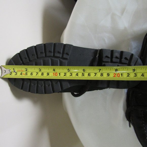 Boys lace up black shoes size 4 Vibrations - Picture 13 of 14